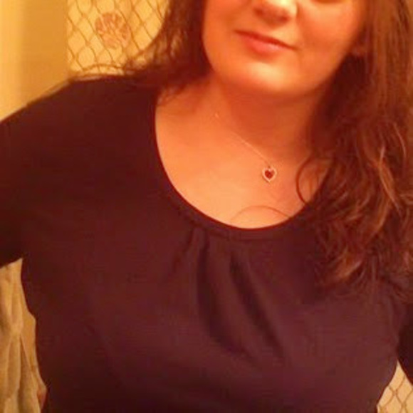 Meet your Posher, Ashley - Picture 1 of 1